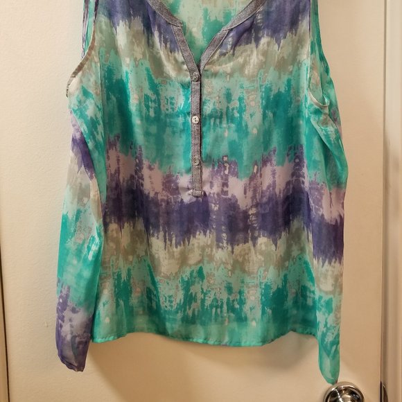 Denim binding mesh tank top with button front detail - Picture 2 of 8